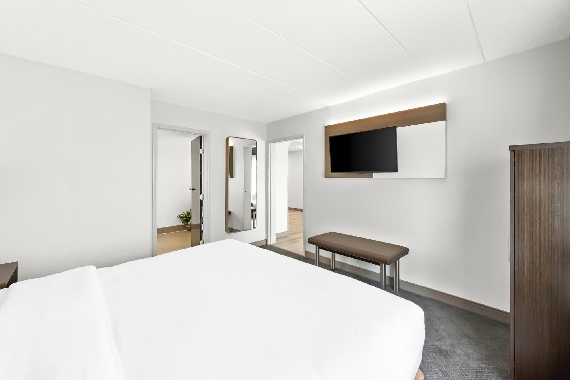 Comfort Suites Columbus Kültér fotó