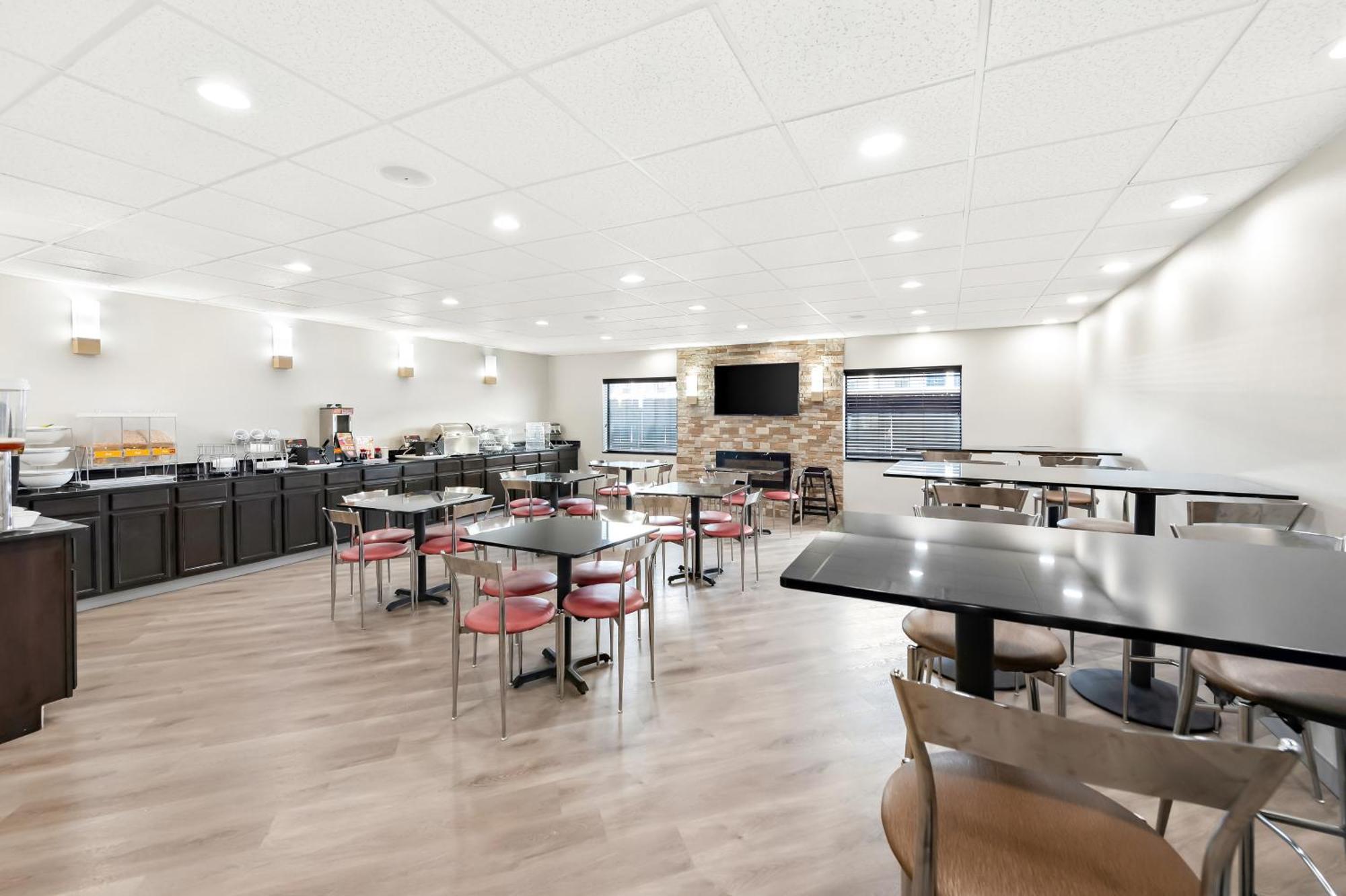 Comfort Suites Columbus Kültér fotó
