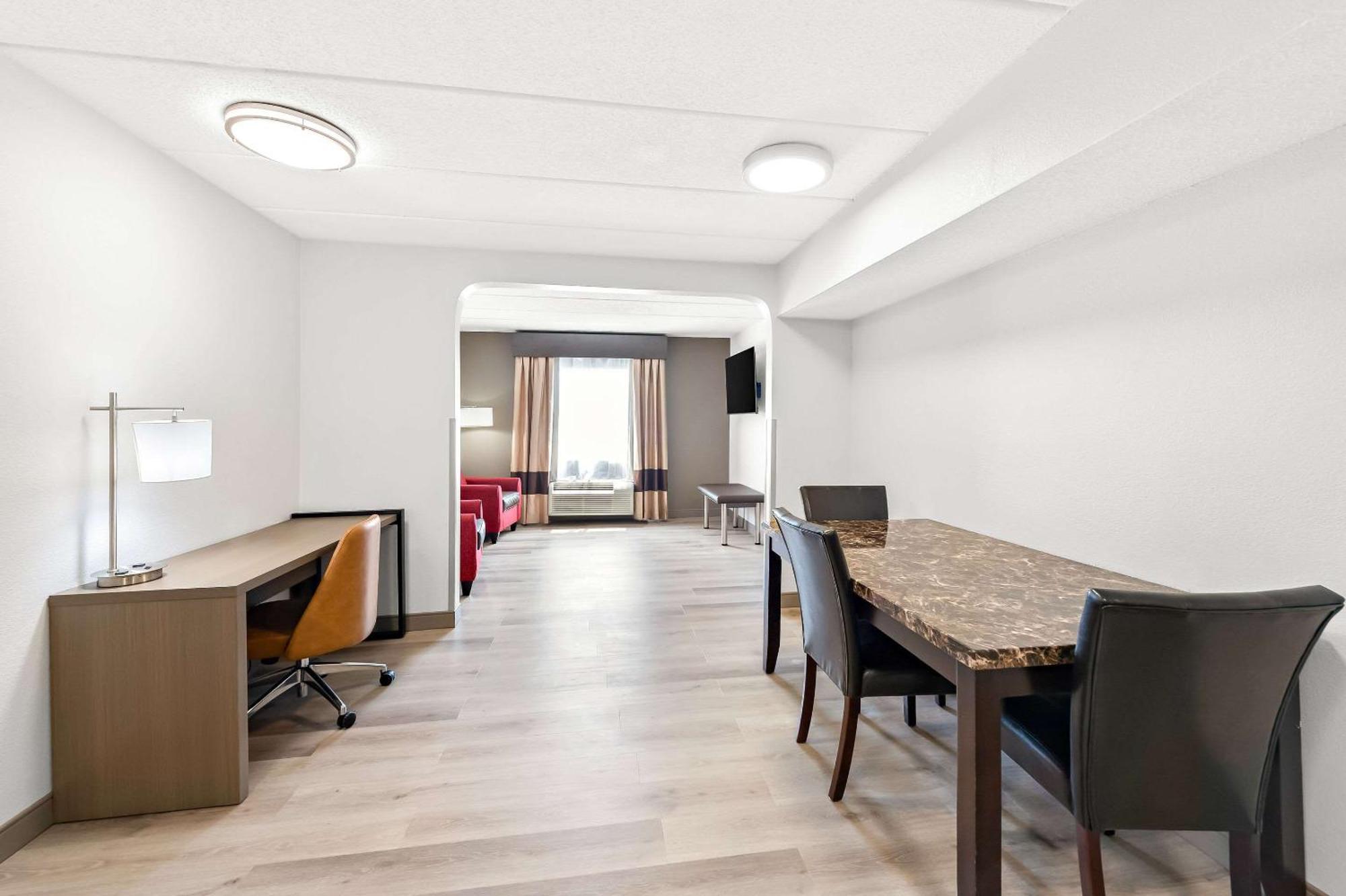 Comfort Suites Columbus Kültér fotó