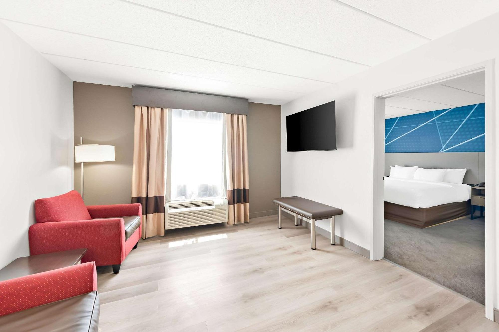 Comfort Suites Columbus Kültér fotó