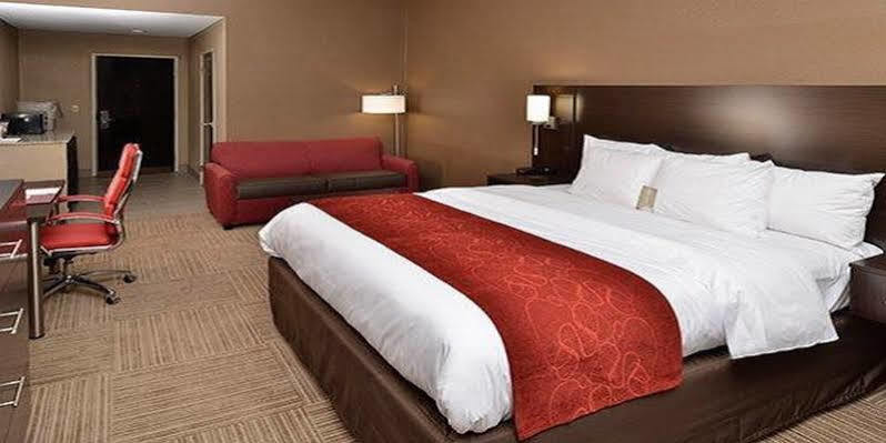 Comfort Suites Columbus Kültér fotó